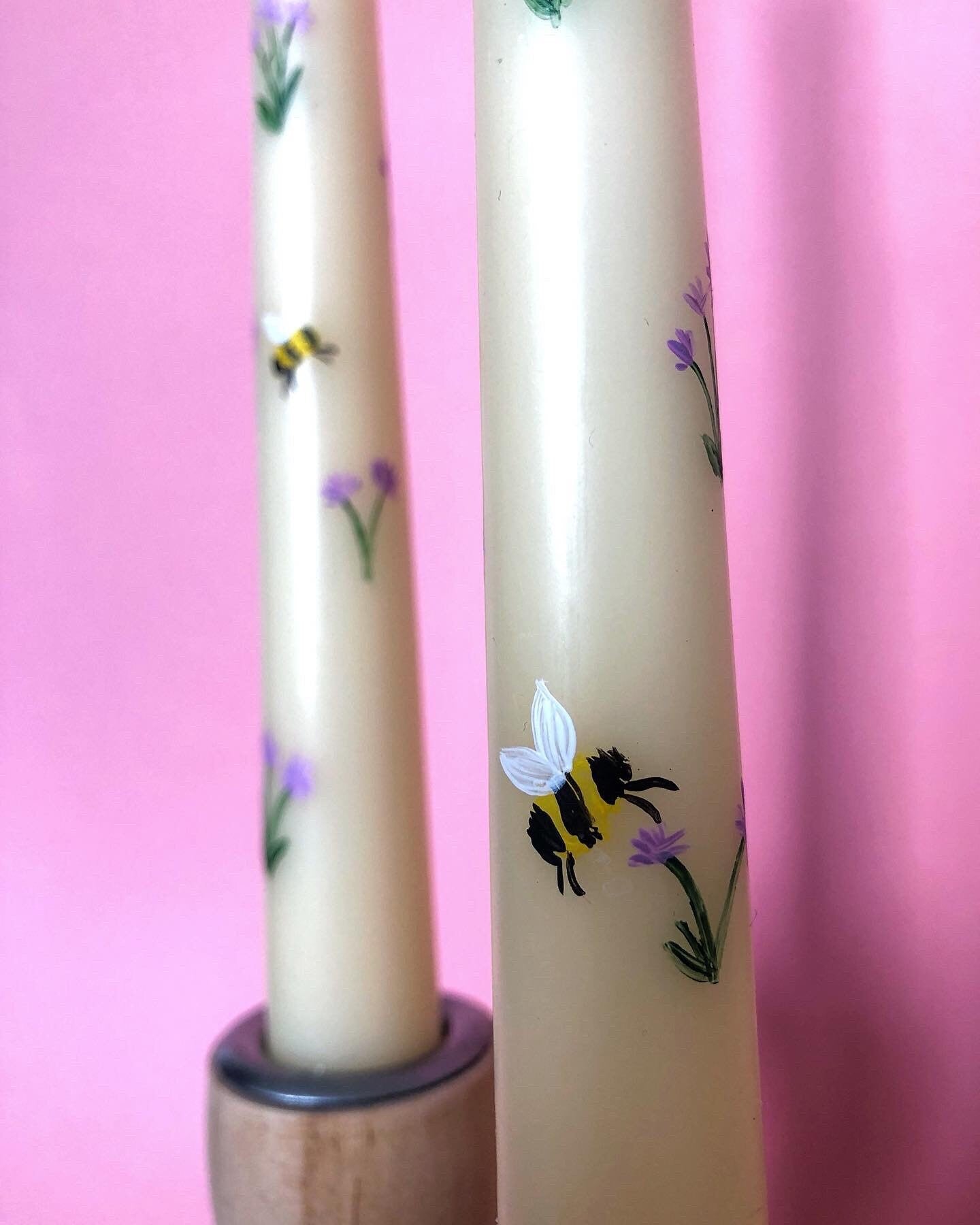 Hand Painted Lilac Flower & Bumble Bee Candle